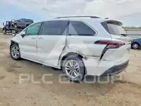 2026 Toyota SIENNA фото