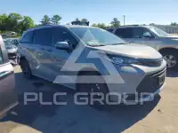 2026 Toyota SIENNA photo