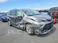 2026 Toyota SIENNA photo