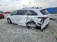 2026 Toyota SIENNA фото