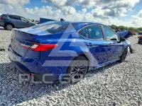 2026 Toyota CAMRY фото