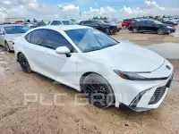 2026 Toyota CAMRY photo
