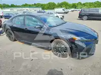 2026 Toyota CAMRY фото