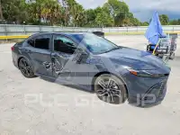 2026 Toyota CAMRY фото