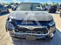 2026 Toyota Highlander фото