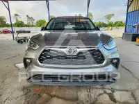 2026 Toyota Highlander фото