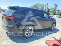 2026 Toyota Highlander фото