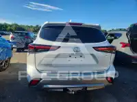 2026 Toyota Highlander фото