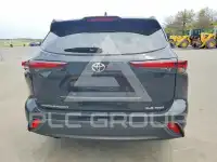 2026 Toyota Highlander photo