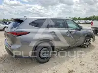 2026 Toyota Highlander фото