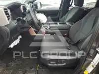 2026 Toyota TUNDRA фото
