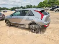 2026 KIA Niro фото