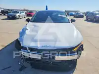 2026 KIA K5 фото
