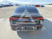 2026 KIA K5 фото