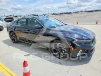 2026 KIA K5 фото