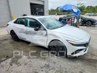 2026 Hyundai Elantra photo