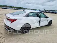 2026 Hyundai Elantra photo