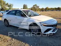 2026 Hyundai Elantra photo