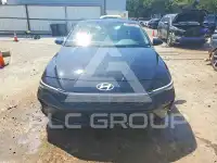 2026 Hyundai Elantra photo