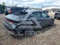 2026 Hyundai Elantra фото