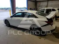 2026 Hyundai Elantra фото
