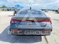 2026 Hyundai Elantra фото