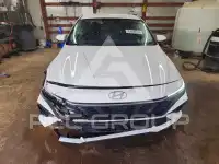 2026 Hyundai Elantra фото