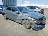 2026 Hyundai Elantra фото