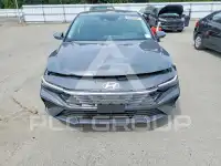 2026 Hyundai Elantra фото