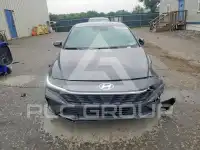 2026 Hyundai Elantra фото