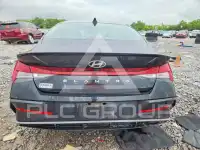 2026 Hyundai Elantra фото