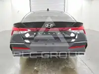 2026 Hyundai Elantra фото
