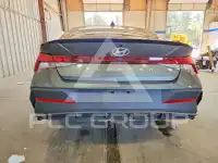 2026 Hyundai Elantra фото
