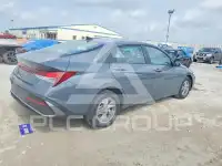 2026 Hyundai Elantra photo