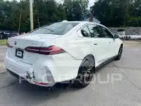 2027 BMW 530 фото