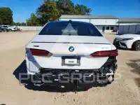 2027 BMW 540 фото