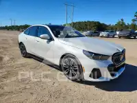 2027 BMW 540 фото
