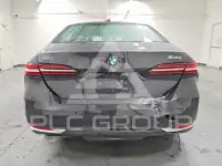 2027 BMW 540 фото