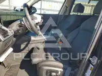2027 BMW X7 photo
