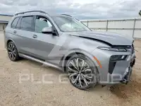 2027 BMW X7 фото