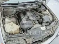 2001 BMW 330