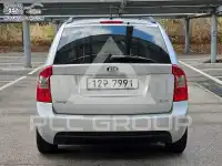 2008 KIA Carens