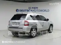 2009 Jeep COMPASS