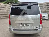 2009 Hyundai Starex