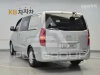 2009 Hyundai Starex
