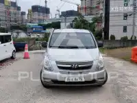 2009 Hyundai Starex
