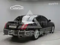 2010 KIA Opirus
