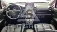 2010 KIA Carens