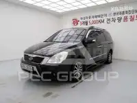 2010 KIA Carnival