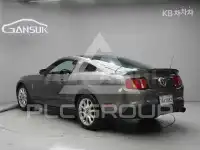 2010 Ford MUSTANG